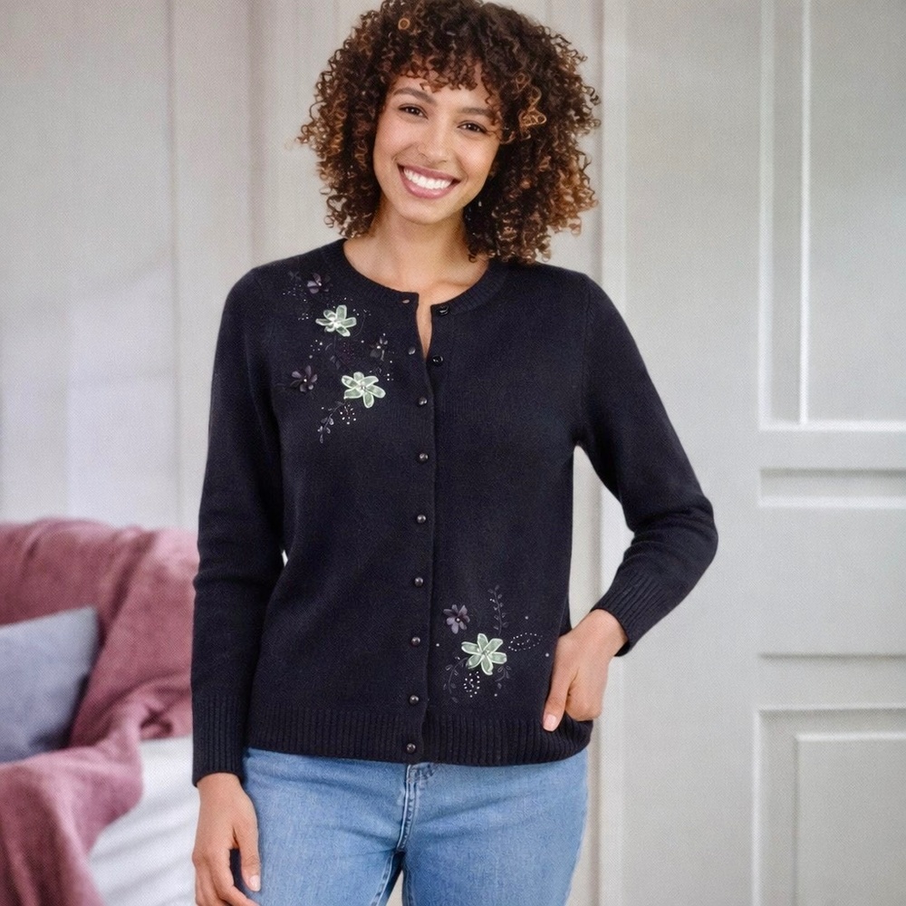 Embellished‎ Lambswool Angora Cardigan Floral Beaded Gray Black